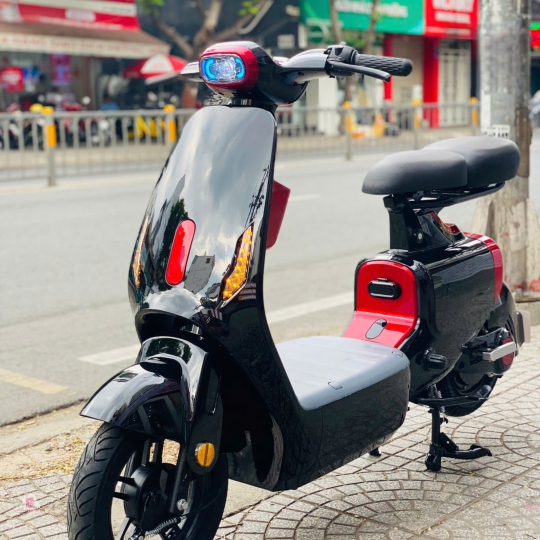 Xe điện Hottrend V1 Đen
